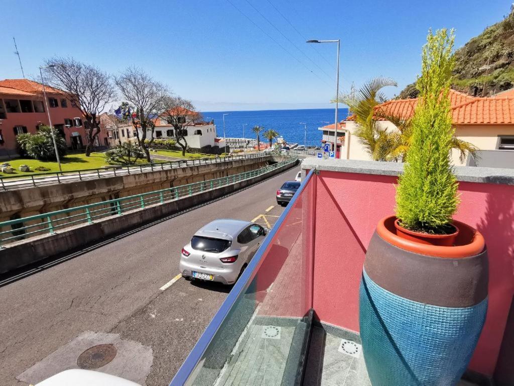 Chale Esmeralda - Charming Studios In Calheta Beach Экстерьер фото
